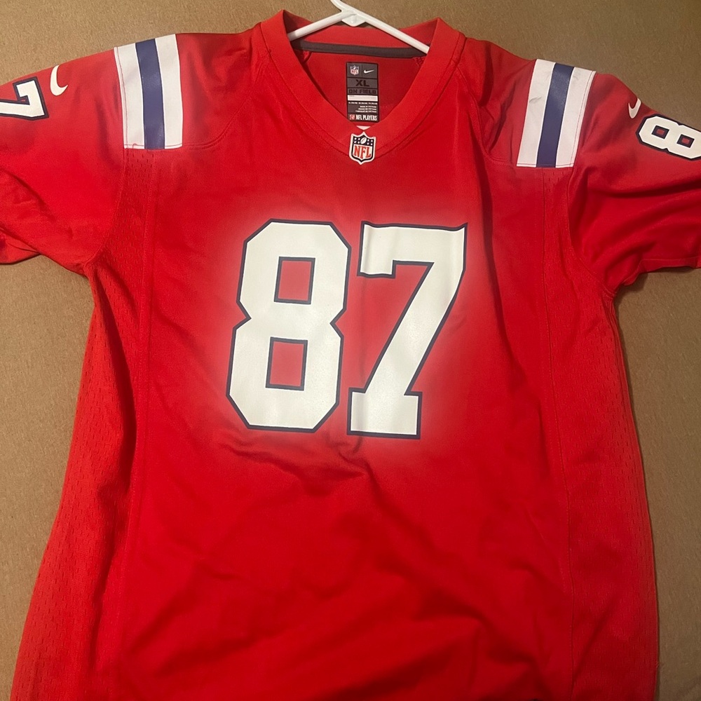 Official Patriots Gronkowski Jersey Youth XL never worn